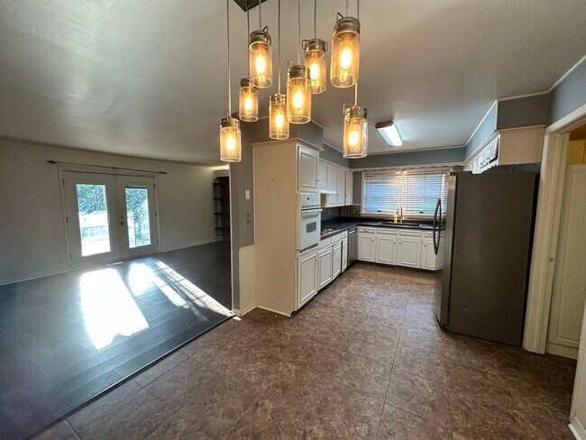 Photo - 2002 S 74th East Ave