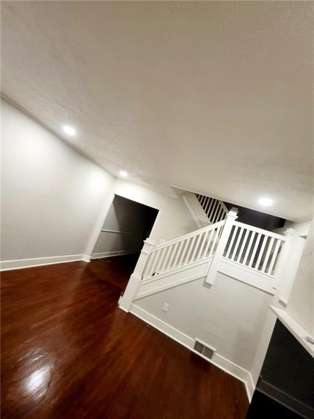 Photo - 3566 Beechwood Blvd