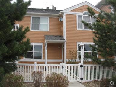 Building Photo - 1921 Grays Peak Dr Rental
