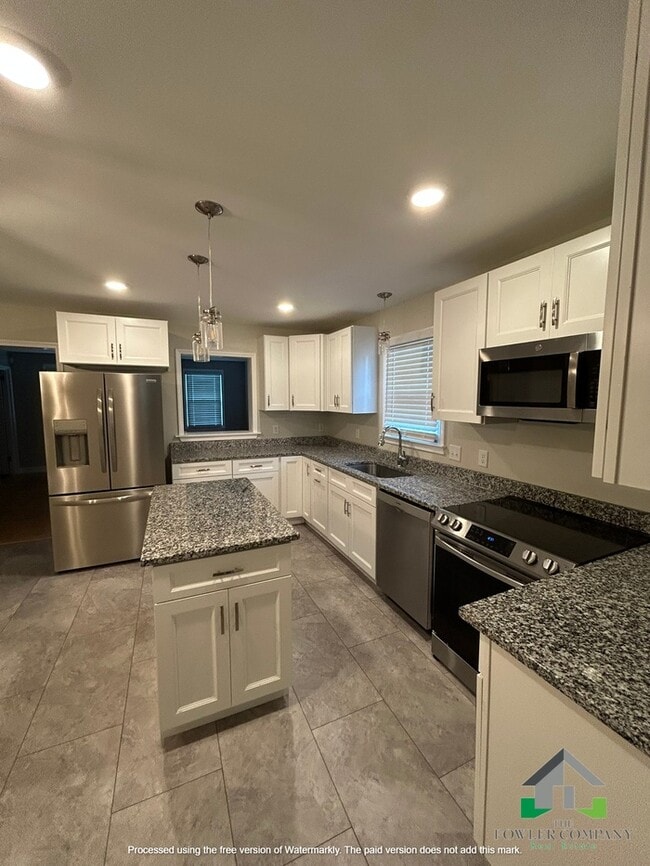 Photo - 1101 S Kilbourne Rd