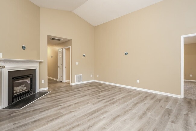 Photo - 3770 Thornaby Cir