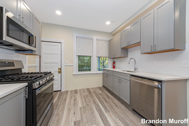 Photo - 44 Brackett St Unidad 3