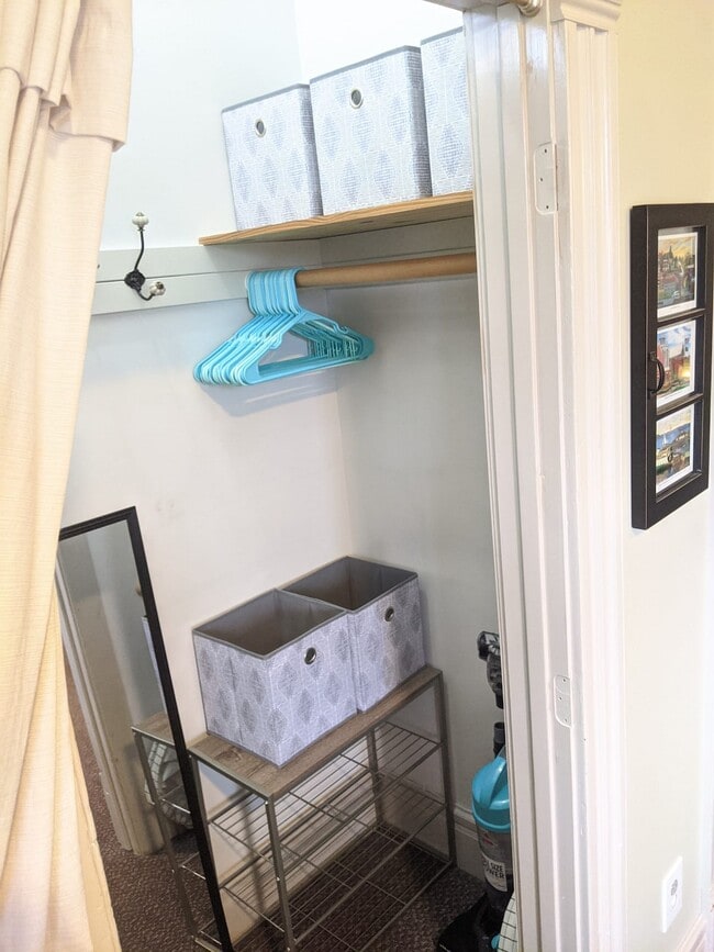 Photo - 1910 S G St Unit Studio Apartment Downtown Tacoma