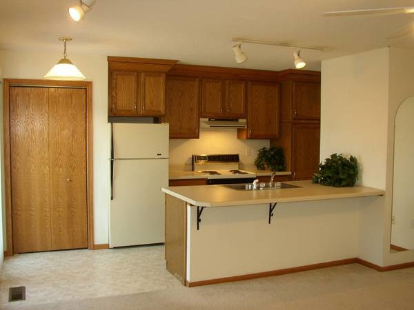Photo - 1208 Koestner St Apartments