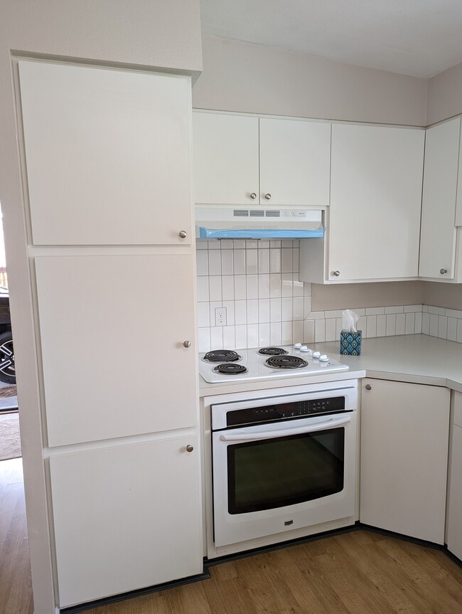 Estufa de cocina - 6001 W Denton St