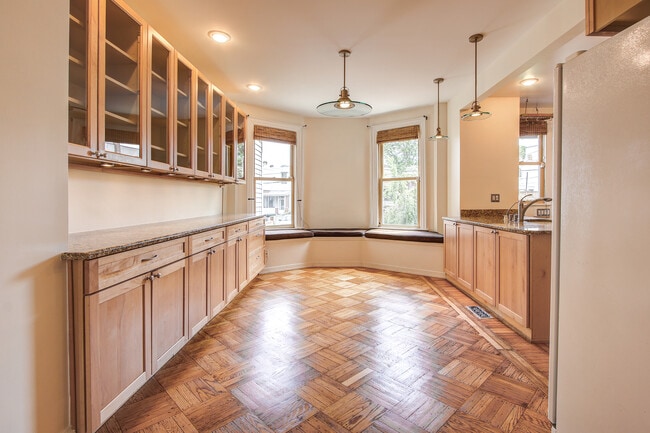 Dining room - 3539 Holmead Pl NW