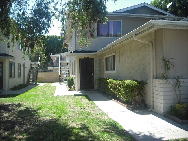 Photo - Spacious single level condominium home