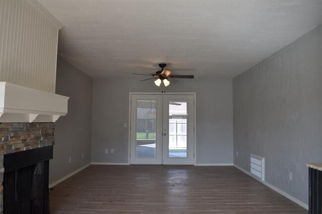 Photo - 6805 NW 63rd Terrace