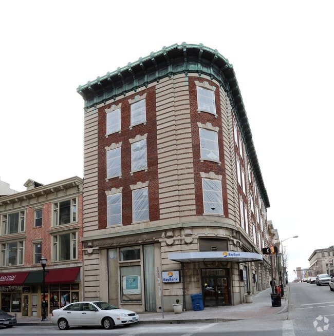 Carrollton Bank Building Apartments
