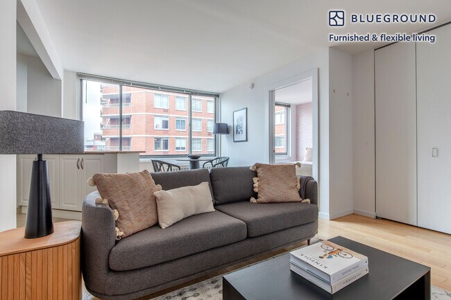 Photo - 490 2nd Ave Unit FL12-ID1402