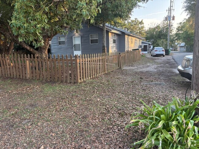 Building Photo - 5247 9th St Rental