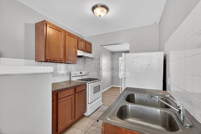 Photo - 2228 Duchess Dr