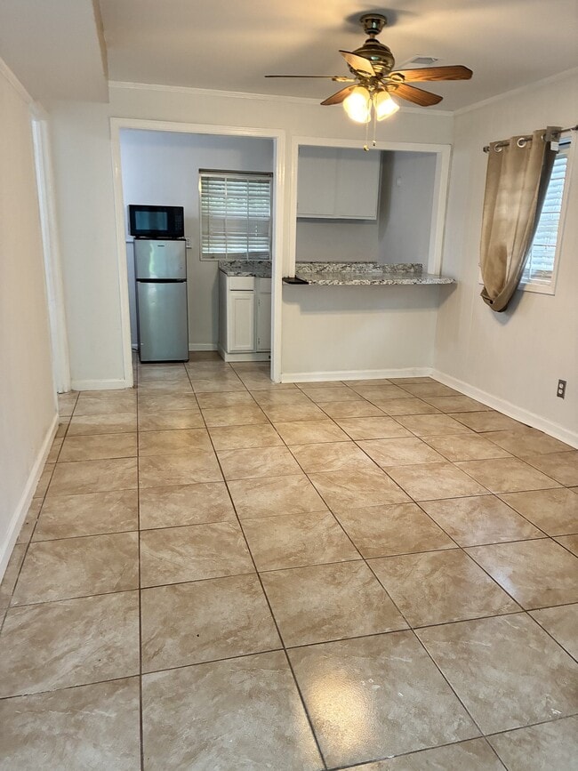 Photo - 6433 Valley Brook Dr