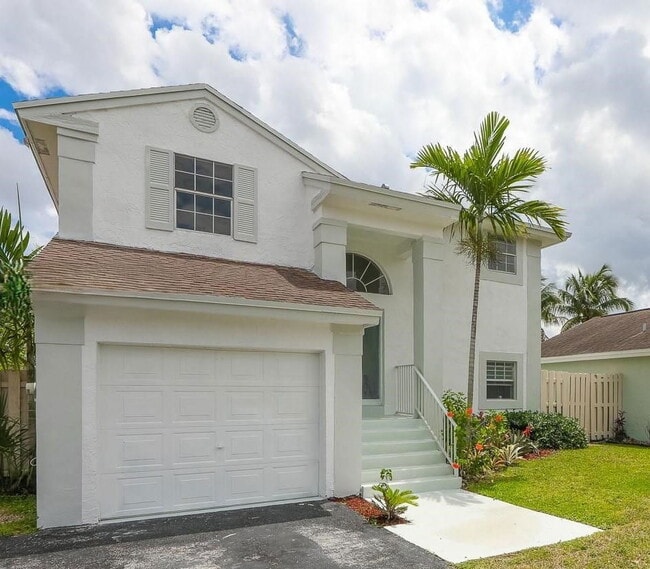 Photo - Northwest 107th Way, Sunrise, FL 33351 - 3...