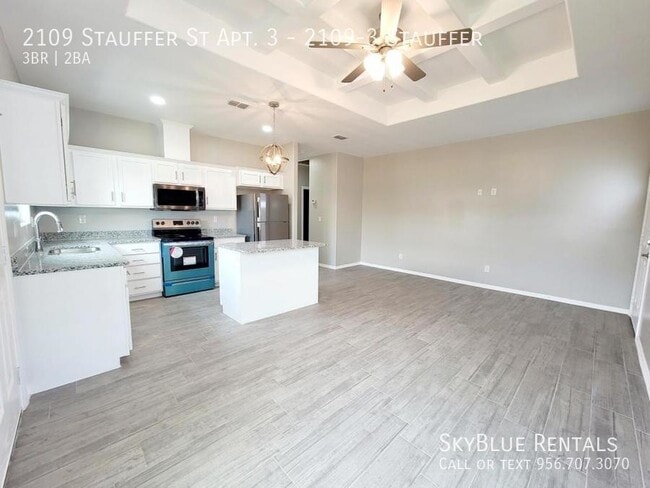 Photo - 2109 Stauffers St Unidad 2109-3 Stauffer