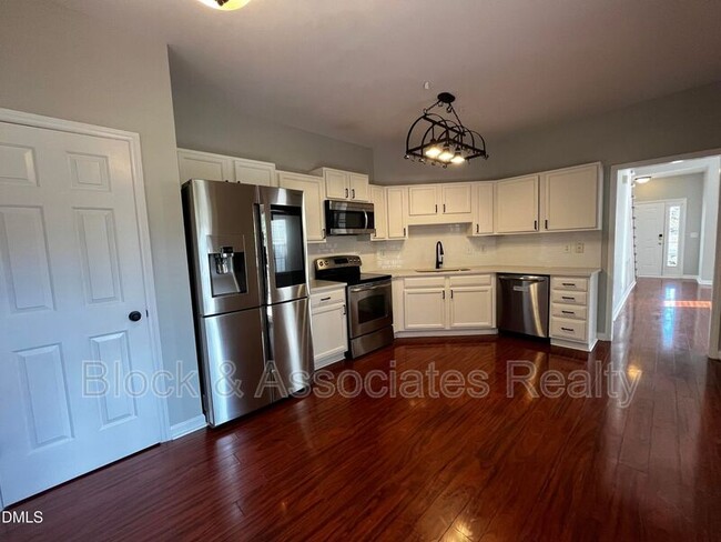 Photo - 2816 Rainford Ct