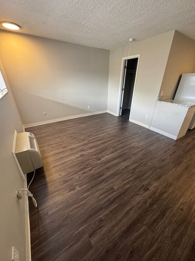 Valley View Apartments