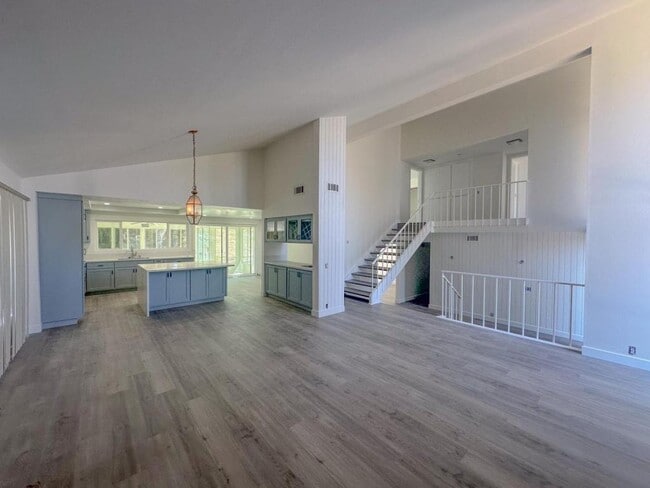 Building Photo - 25512 Maximus St Rental