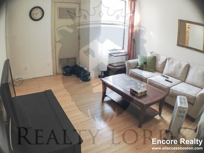 243 Harvard Ave Unidad 6
