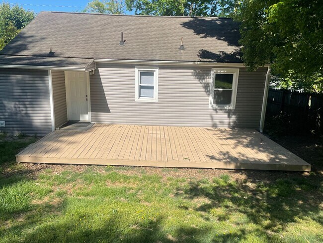 Photo - Knoxville 37920 - Adorable 2 bedroom 1 bath home in the Heart of South Knoxville-Pet Friendly - C...