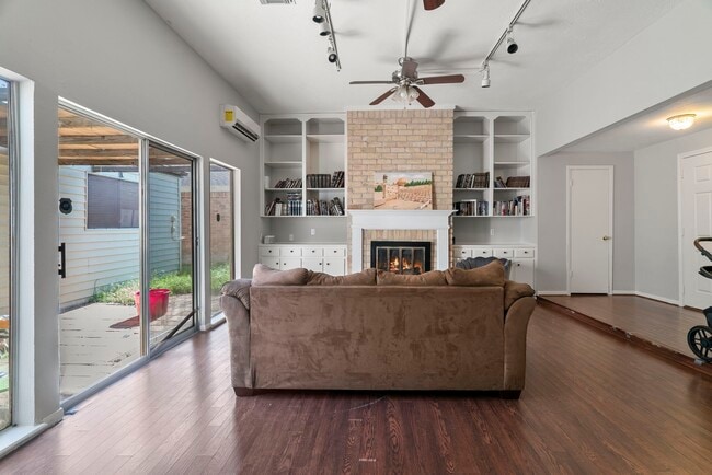 Photo - 7534 Quail Meadow Dr