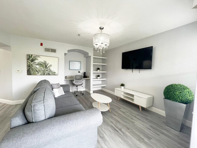 Photo - 7250 Westpointe Blvd Unit 1015