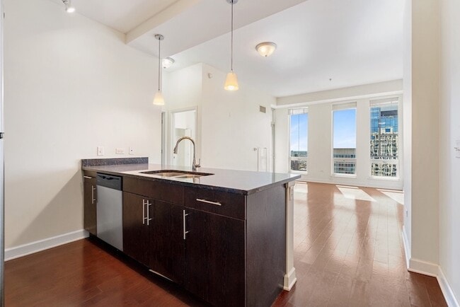 Building Photo - 1400 S Michigan Ave Unit 2512 Rental