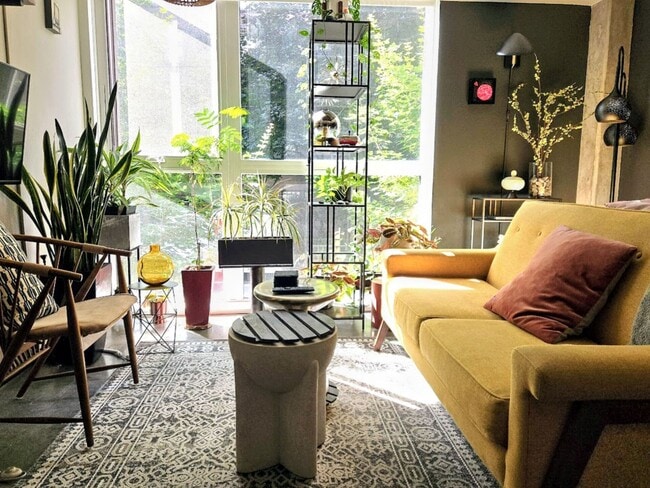 Photo - Summit Flats