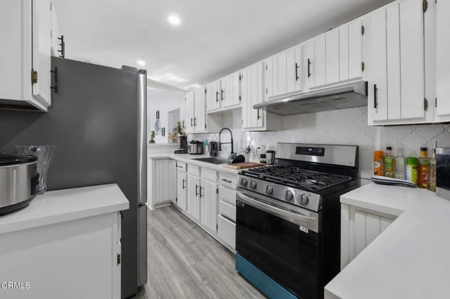 Photo - 11798 Kagel Canyon St