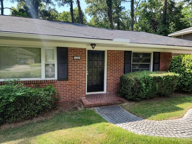 Building Photo - Coming soon! Brick Ranch, located just off Washington Rd, close to downtown and Augusta National