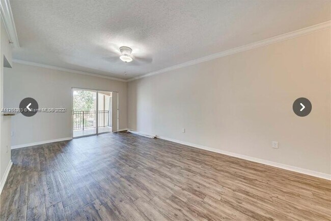 Photo - 11630 SW 2nd St Unit 307