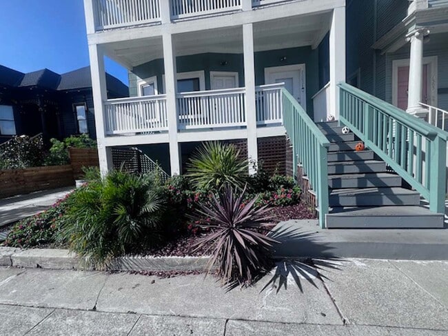 Photo - 1301 Adeline St