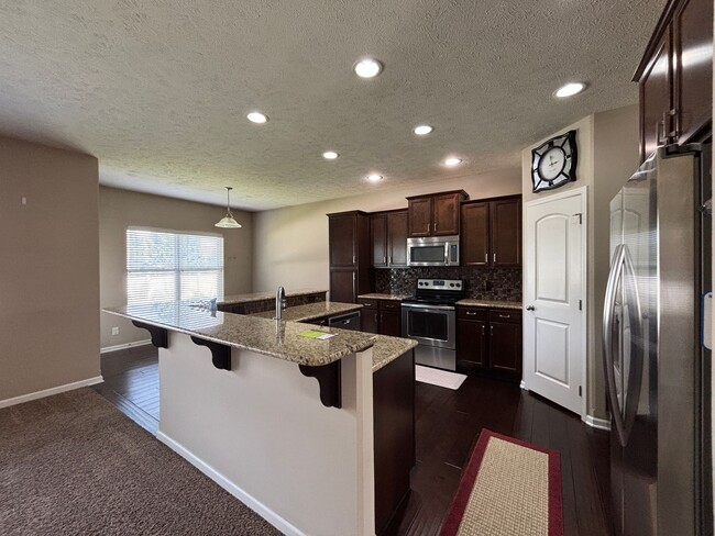 Photo - 2625 N 169th St