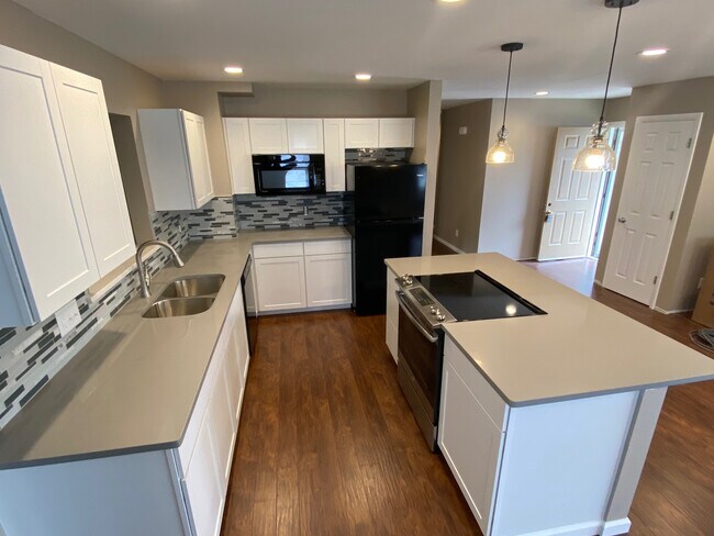 Photo - 3926 W Westlawn St