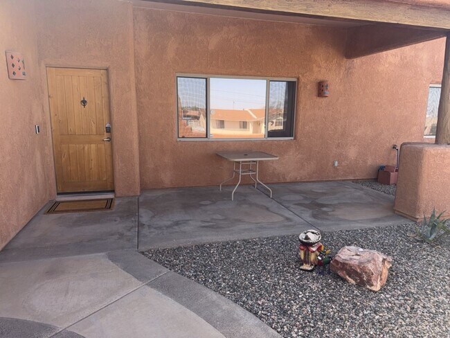 3658 Hattaras Ln