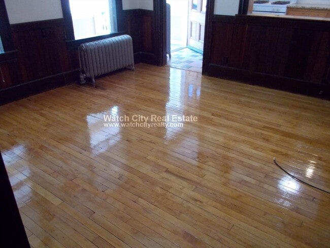 Photo - 92 Lowell St Unit 1