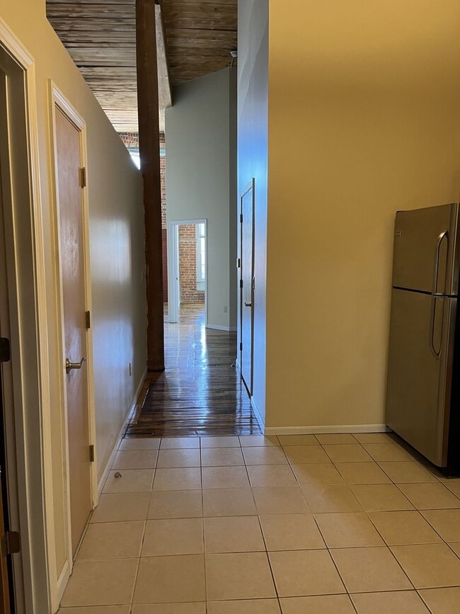 Photo - Victoria Riverside Lofts
