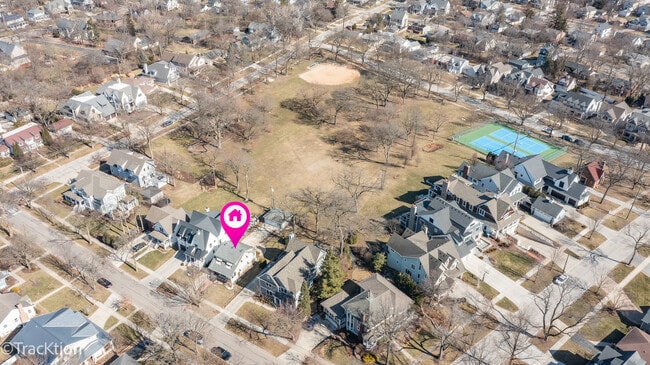 Photo - 5313 Lyman Ave