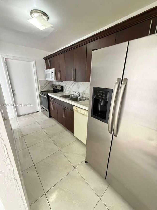 Photo - 2462 NW 52nd Ave Unit 2462