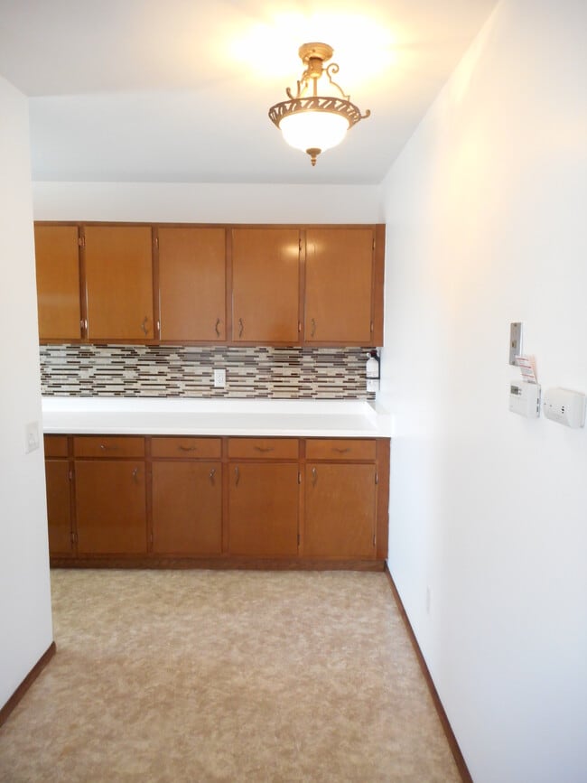 Photo - 1607 Reetz Rd