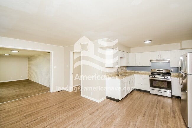 Photo - 47 S Coventry Dr