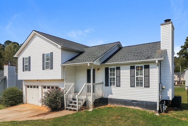 Photo - 417 Remington Ct