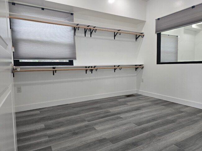 Photo - 1247 Crenshaw Blvd Unit 1245