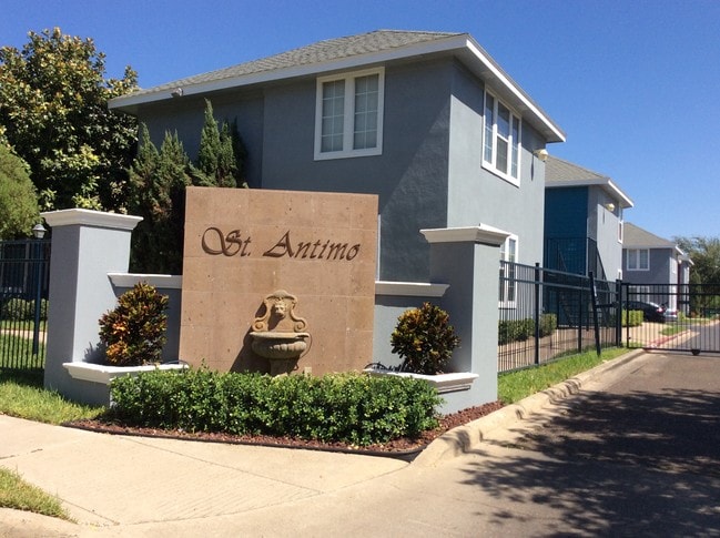 St. Antimo Apartments