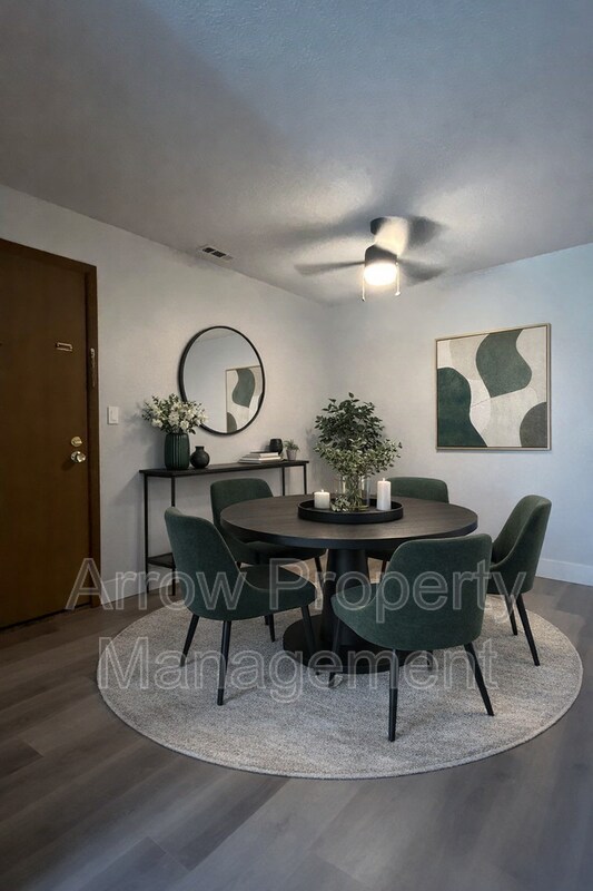 Building Photo - 2384 N 44th St Unit 24