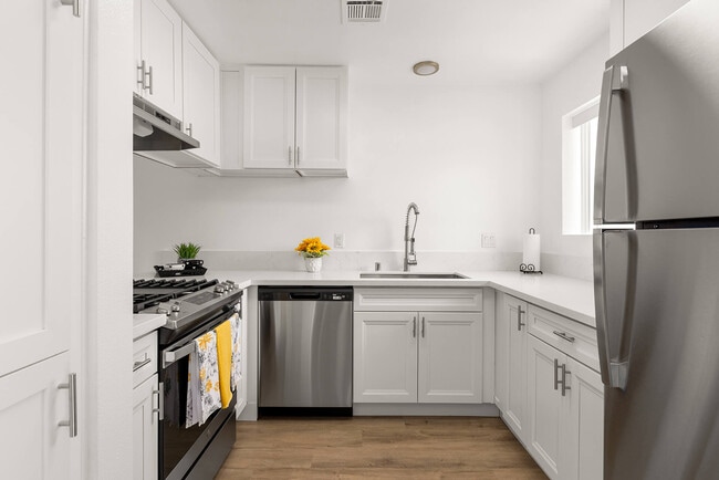 Photo - Mar at Grove