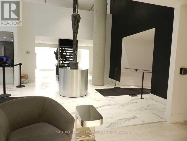 Photo - 2908 Hwy 7 Unité 1801