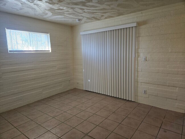 Photo - Cozy 1-bed, 1-bath unit (B) in a duplex located in