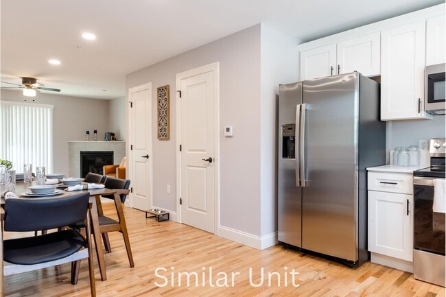 Photo - 12 Madelyn Way