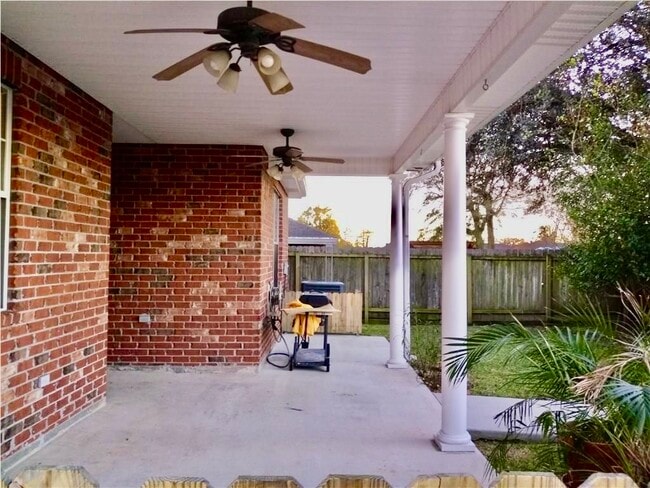 Large patio, great for entertaining or relaxing. - 3245 Iowa Ave